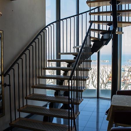 Amba Hotel Rimini Ngoại thất bức ảnh