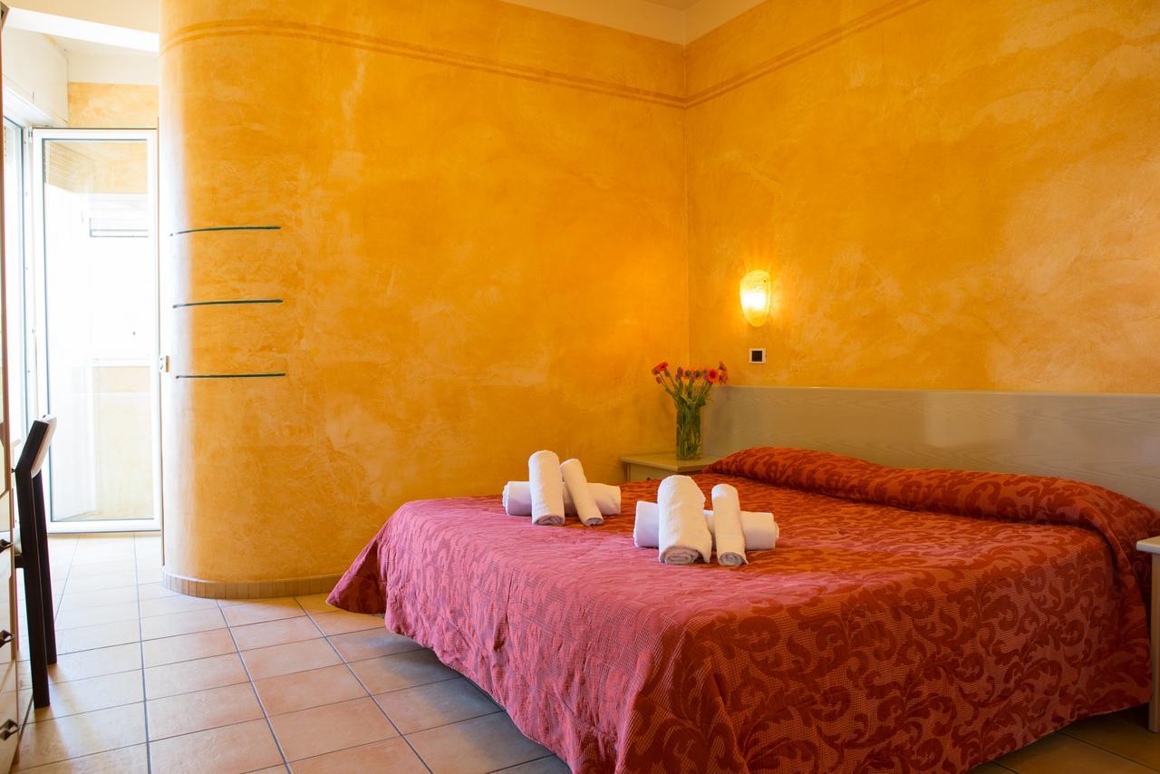 Amba Hotel Rimini Ngoại thất bức ảnh